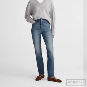 Madewell The Perfect Vintage Medium Wash Raw Hem Jean Size 28